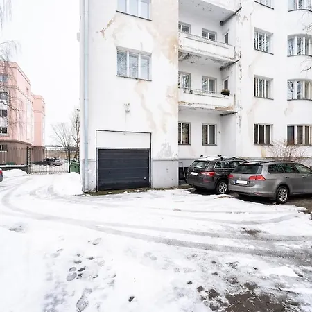 Apartmán 5 Min From Port - Free Private Parking - 1br
