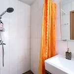 5 Min From Port - Free Private Parking - 1br * Talin