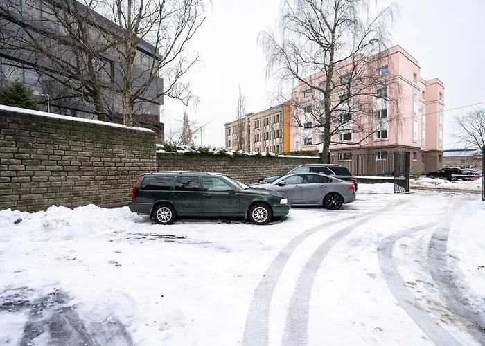 5 Min From Port - Free Private Parking - 1br Апартаменты *